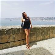 Laureata in Biologia, indirizzo diagnostica molecolare